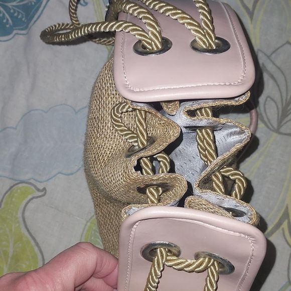 Burlap and faux leather drawstring bag NWOT - Picture 9 of 9